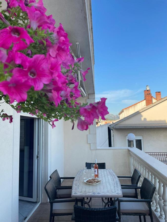 Ferienwohnung Sun Side Kaštela Exterior foto
